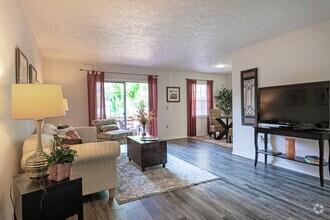 1BR, 1BA - 790SF - BL-4 - Lake Carlton Arms