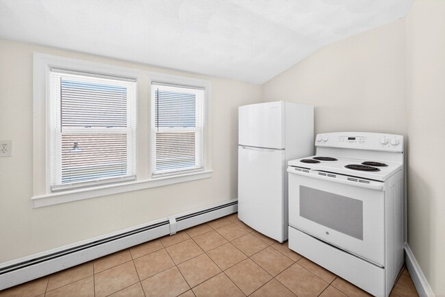 Photo - 91 Wabun Ave Apartment