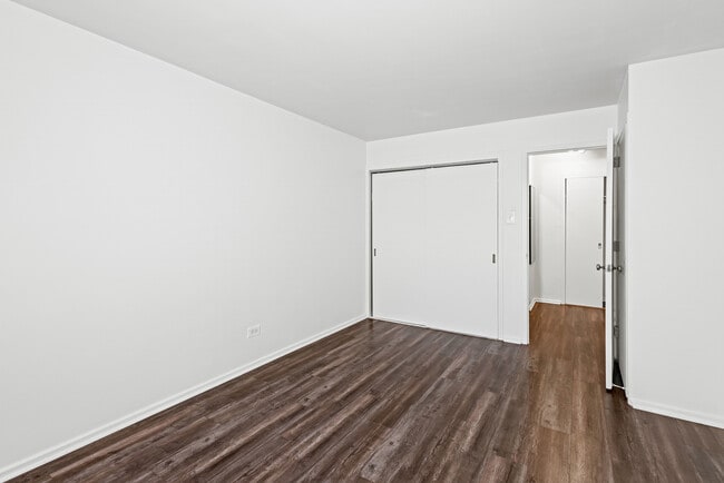 Foto del edificio - 6030 N Sheridan Rd