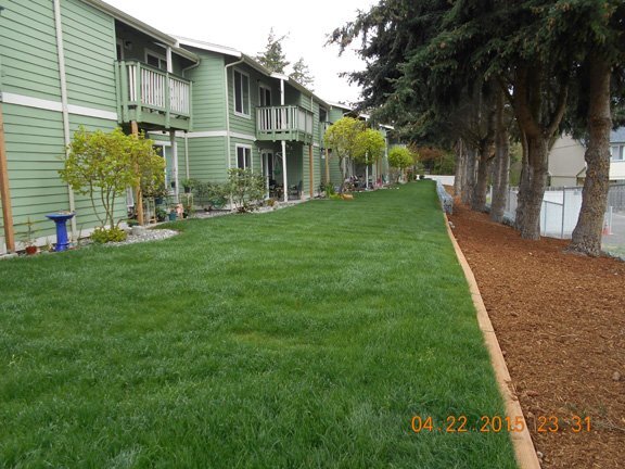 Foto del edificio - 869 N Oak Harbor St