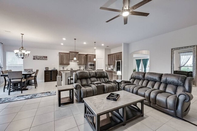 Foto del edificio - 12309 Cedar Knoll Dr