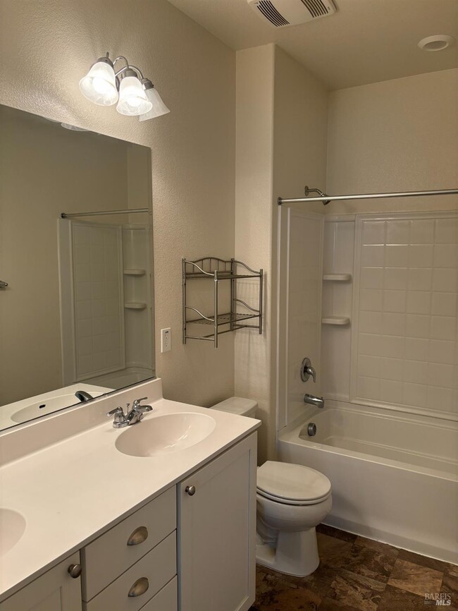 Building Photo - 5112 Kevin Pl