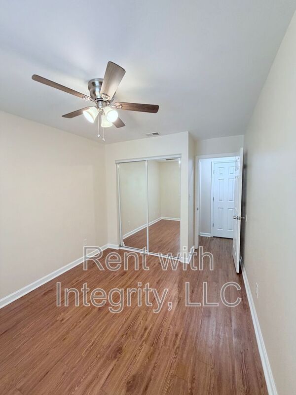 Foto del edificio - 1352 Ocala Rd