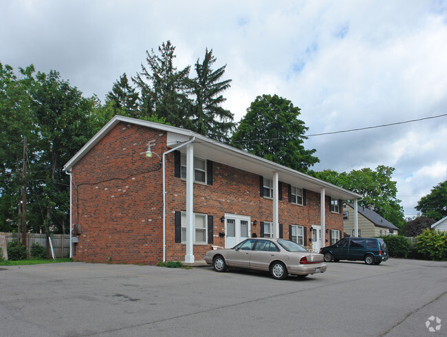 Building Photo - 55 Bennington Green Ln