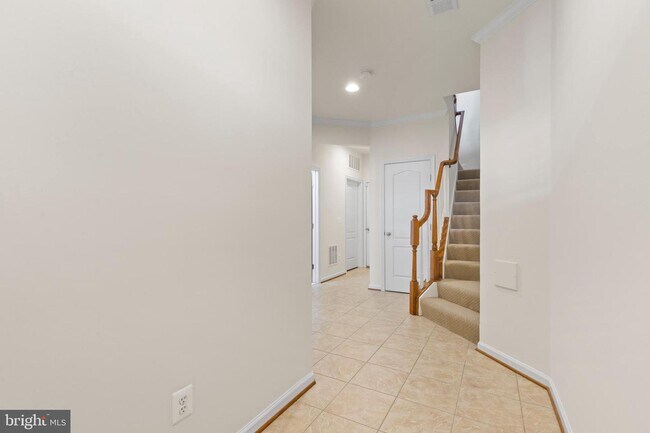 Building Photo - 22650 Gray Falcon Square