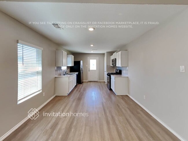 Building Photo - 22419 Sonora River Trce