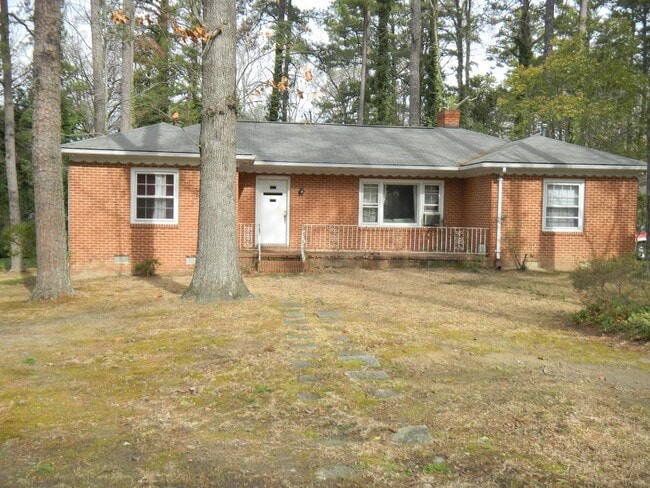 Building Photo - 423 Whitehead Cir