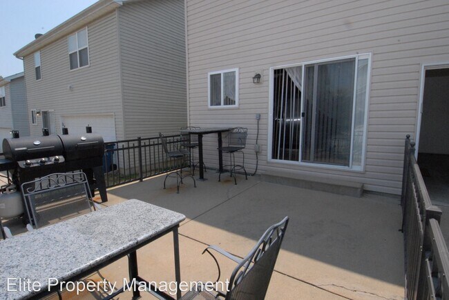 Building Photo - 3 br, 2.5 bath House - 532 Hannah Way