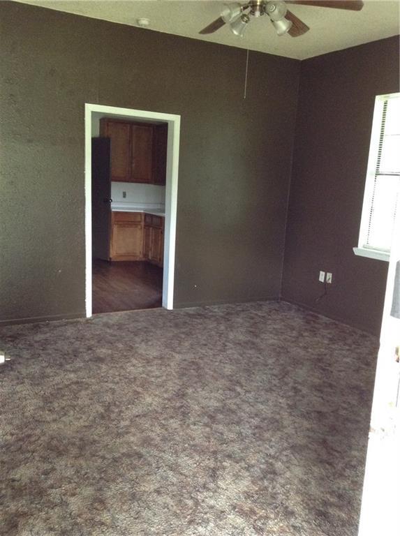 Building Photo - 504 East St