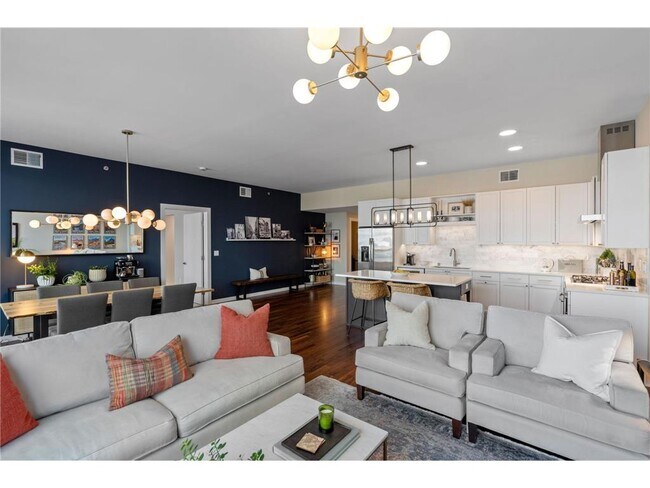 Building Photo - 1240 S 2nd St