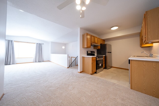 Foto del edificio - 634 McIntosh Ct