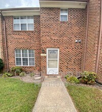 Building Photo - 3540 Sir Wilfred Pl