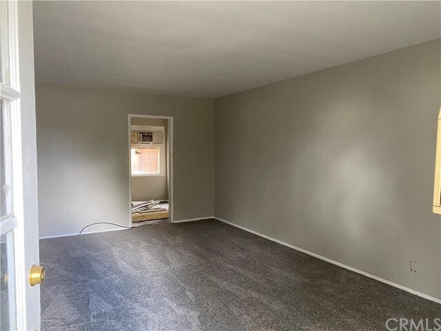 Building Photo - 1522 N Fair Oaks Ave