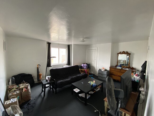 bedroom - 16 Melba Pl