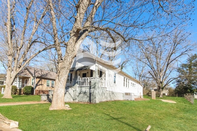 Foto del edificio - 605 S Lee St