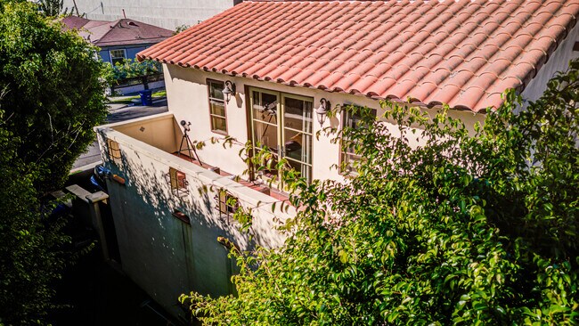 Building Photo - 4178 Ince Blvd