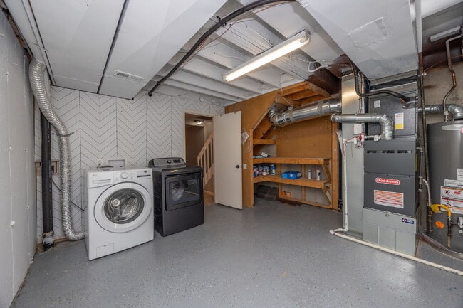 Photo - "Discover Comfort and Style: Spacious 2-Be... Apartment