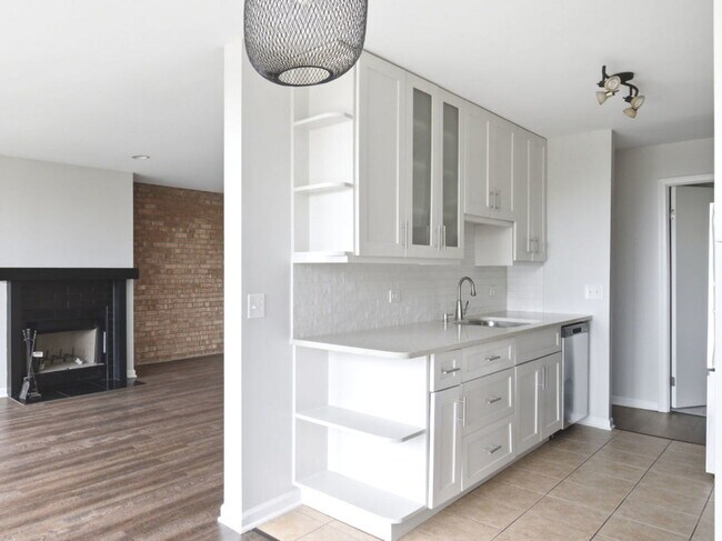 Foto del edificio - 5950 Oakwood Dr