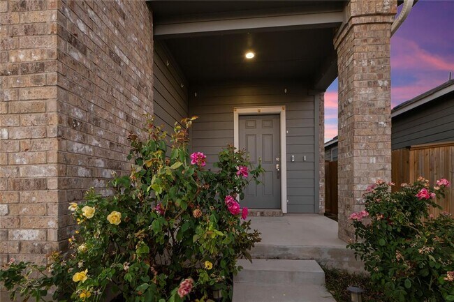 Foto del edificio - 148 Rowdy Yates Wy