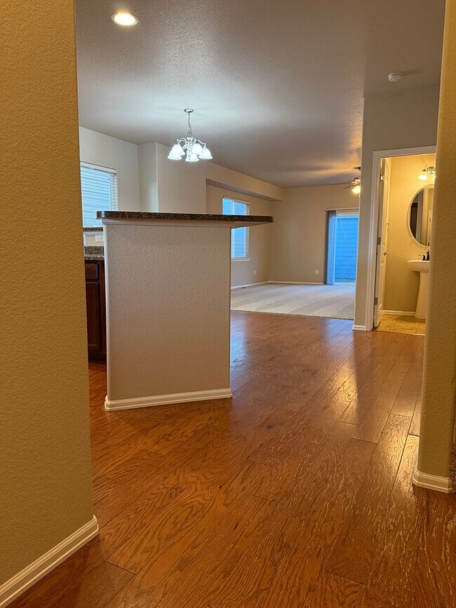 Foto del edificio - Charming home just minutes from Fort Carson and Peterson Air Force Base