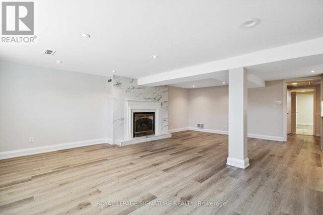 Building Photo - 78 Sloane Ave