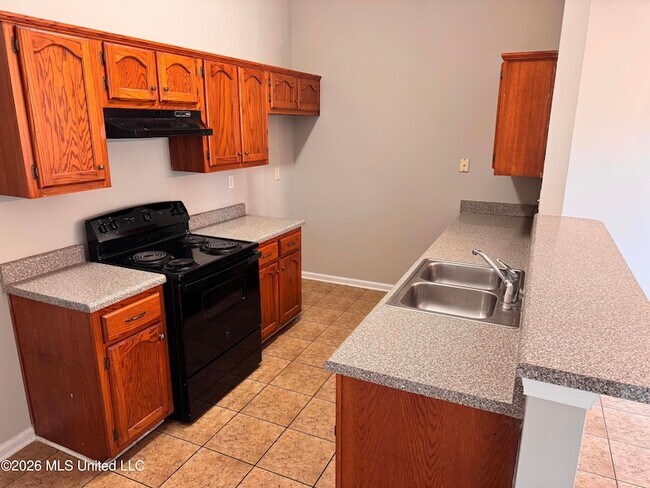 Foto del edificio - 5602 Kaitlyn Dr W