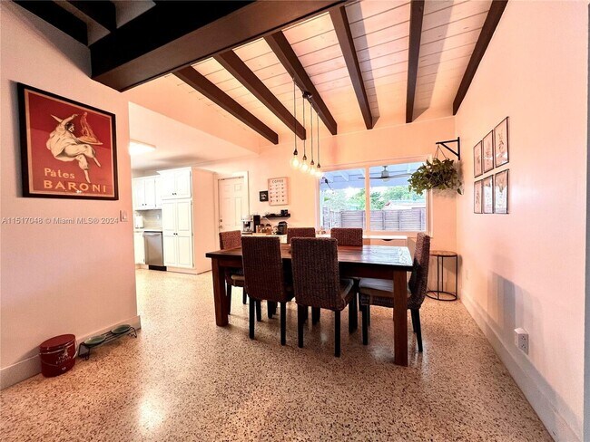 Foto del edificio - 20415 Leeward LN