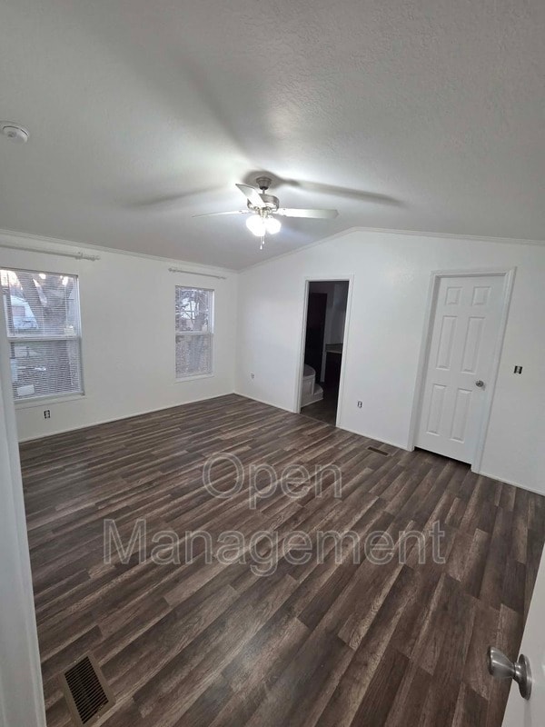 Foto del edificio - 8701 NE 107th Pl