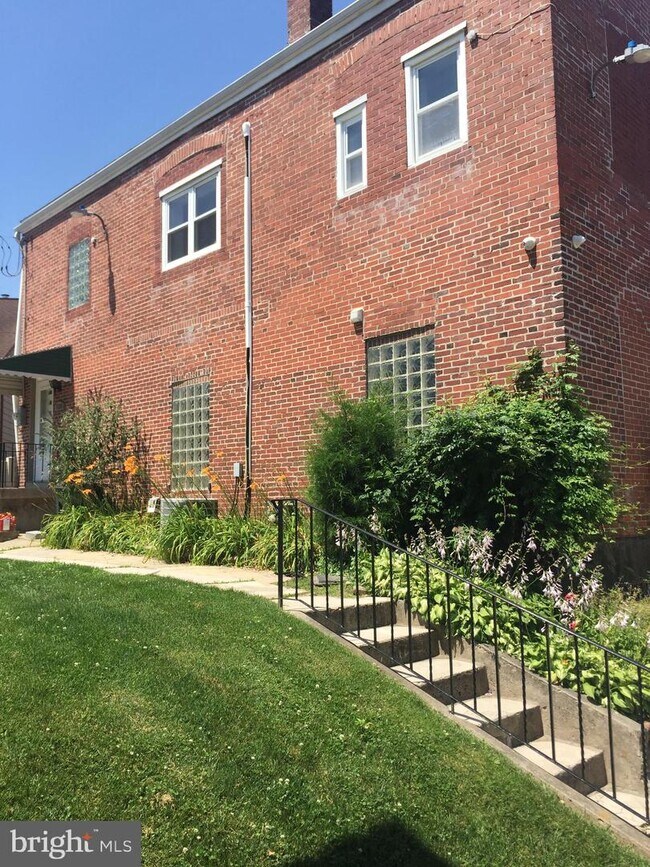 118 W 9th St, Bridgeport, PA 19405 House Rental in Bridgeport, PA