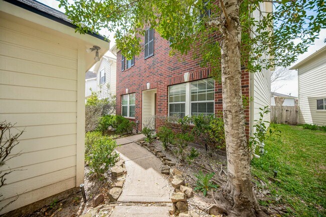 Building Photo - 5839 Sonoma Ridge