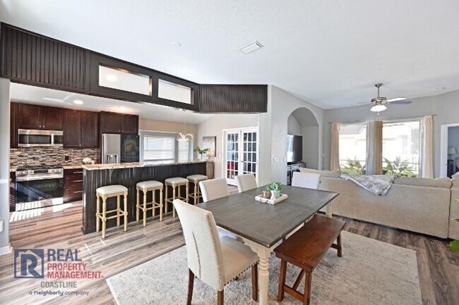 Foto del edificio - Impeccably Maintained Home in Summerfield Village - Lakewood Ranch!
