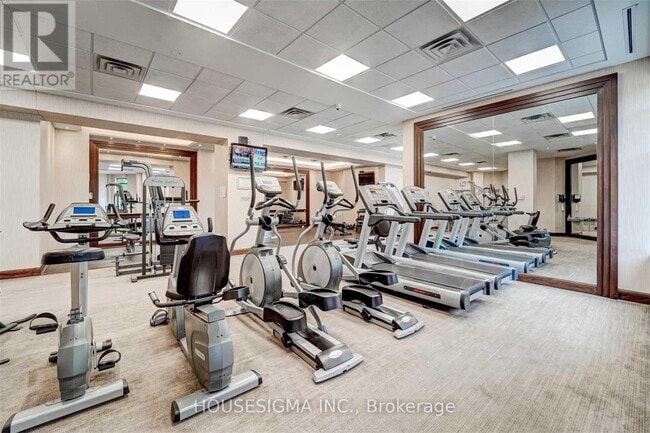 Building Photo - 133 Wynford Dr