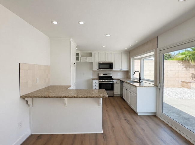 Photo - 17541 Pine Cir House