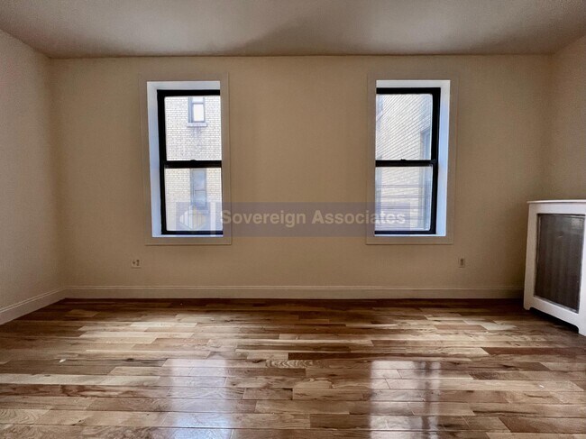 Foto del edificio - 609 West 196th Street