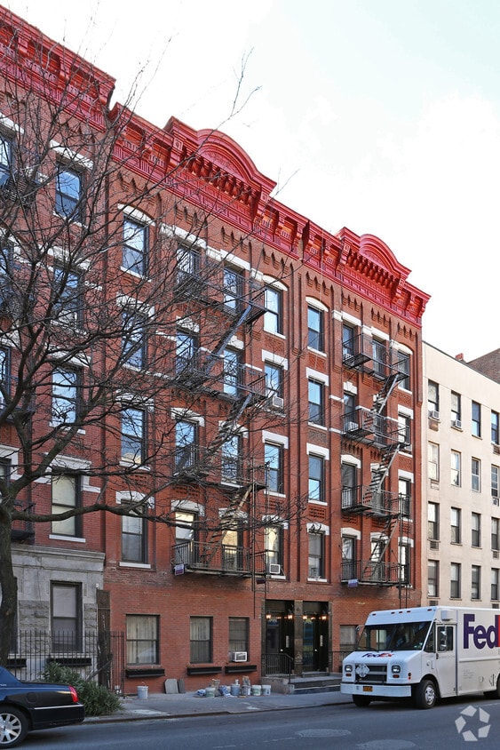 Foto del edificio - 436-438 W 52nd St