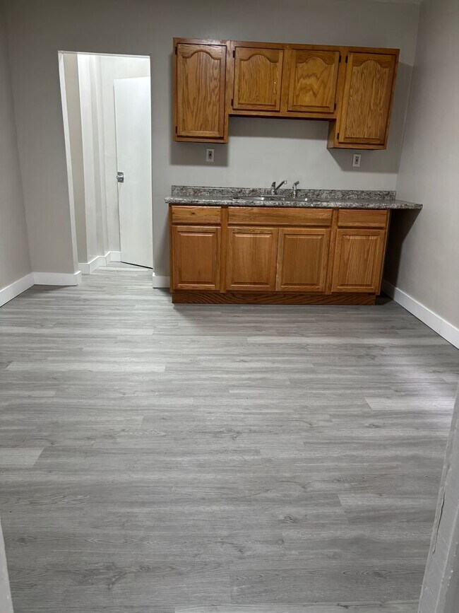 Foto del edificio - Section 8 & Eden Welcomed! 3 Bedroom home ...