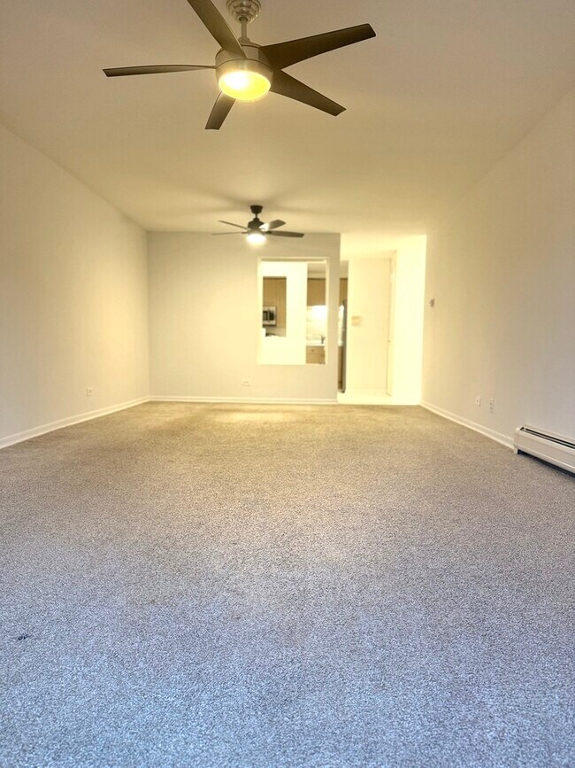Foto del edificio - 1149 Miller Ln