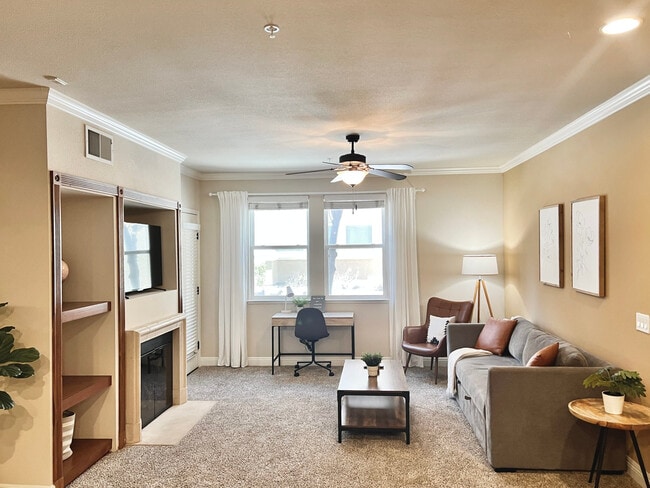 Building Photo - 11380 S Virginia St