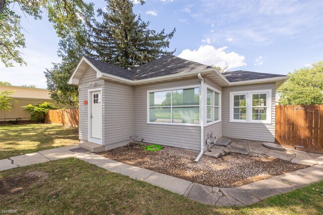 Foto del edificio - 2 br, 1 bath House - 110 East Saint Louis ...