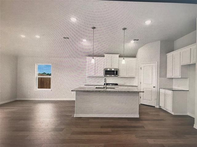 Foto del edificio - 2208 Ridgecrest Ln