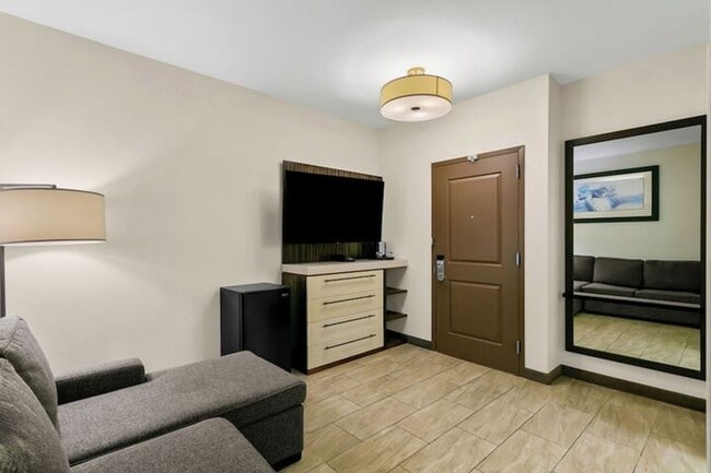 Building Photo - Sonesta