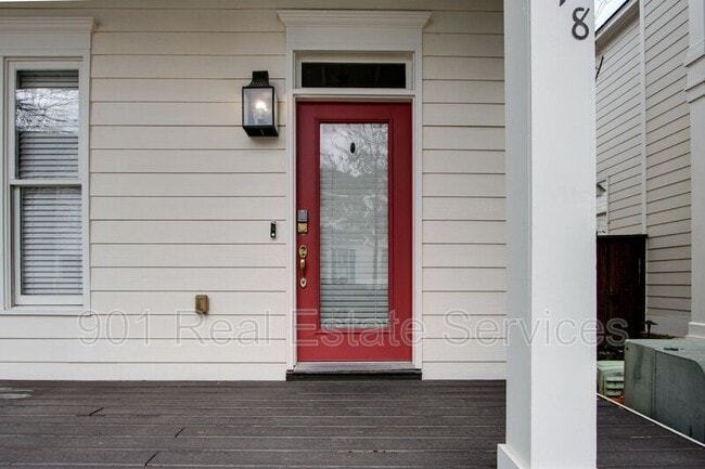Building Photo - 1018 Harbor Bend Cir
