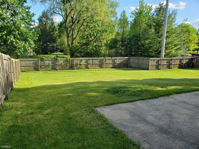 Foto del edificio - 4 br, 2.5 bath House - 6800 Rix St SE