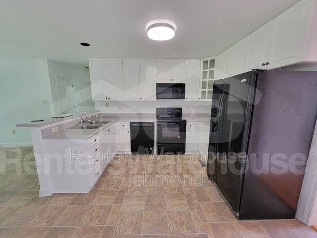 Building Photo - 10374 Tarleton Dr