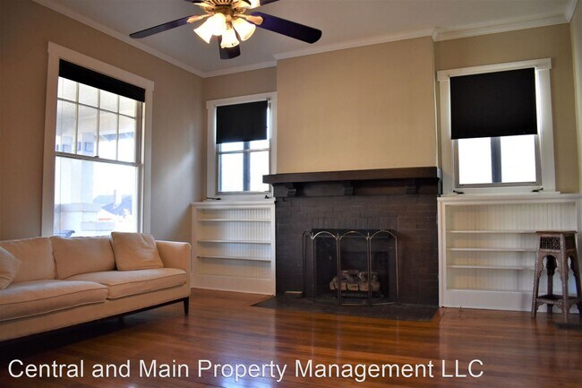 Building Photo - 2 br, 1 bath House - 1123 Luttrell Street