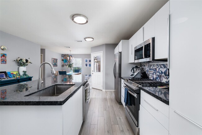 Foto del edificio - 143 S Vesper Bend Cir