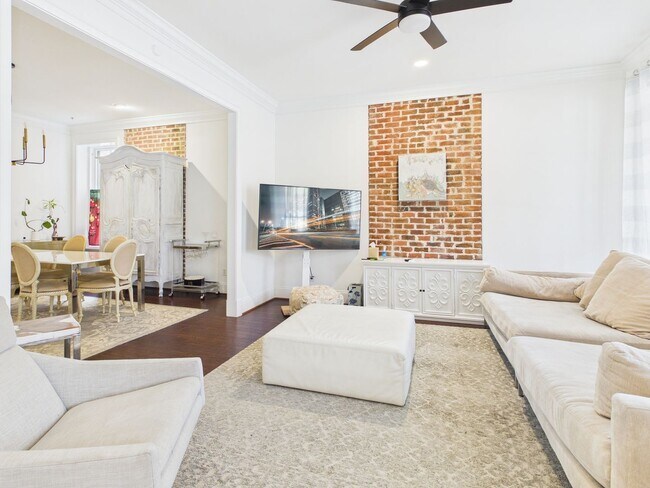 Foto del edificio - 2235 Venable St