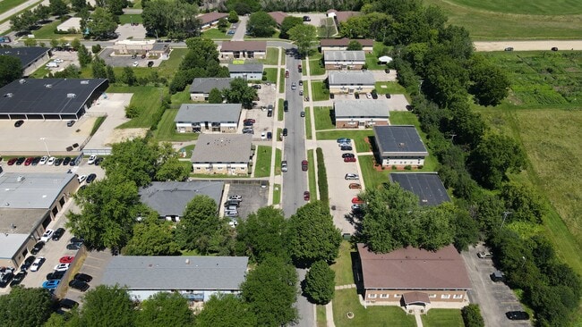 Building Photo - Freedom Park Apartments
