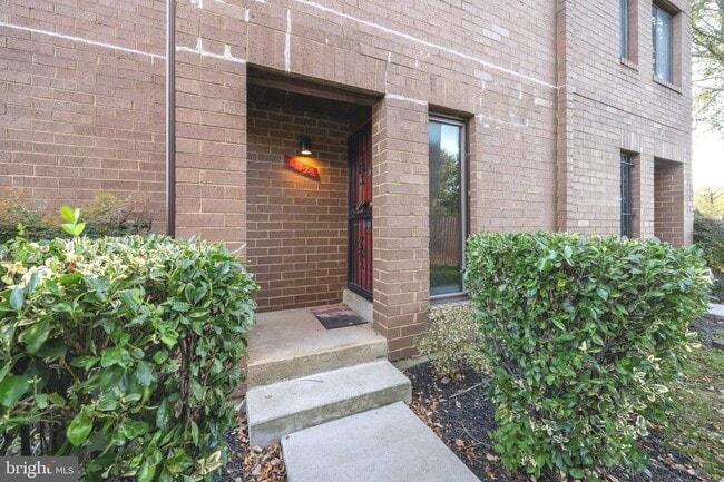 Building Photo - 3106 Apple Rd NE