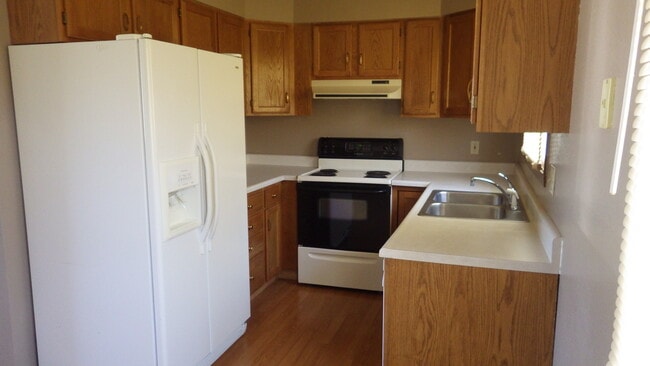 Building Photo - 4711 Trail Dr